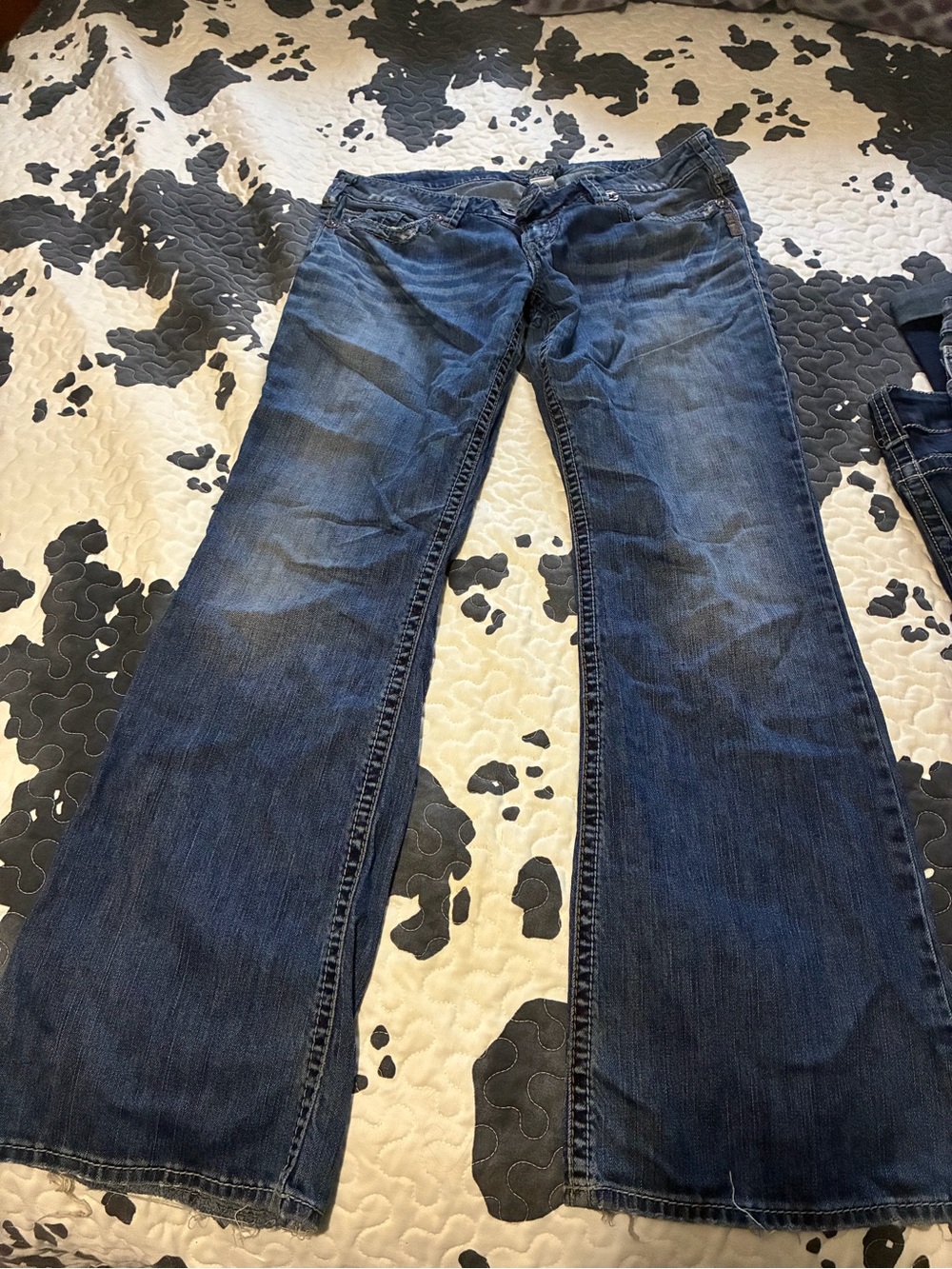 Silver Jeans Women's Dark Blue Bootcut Jeans